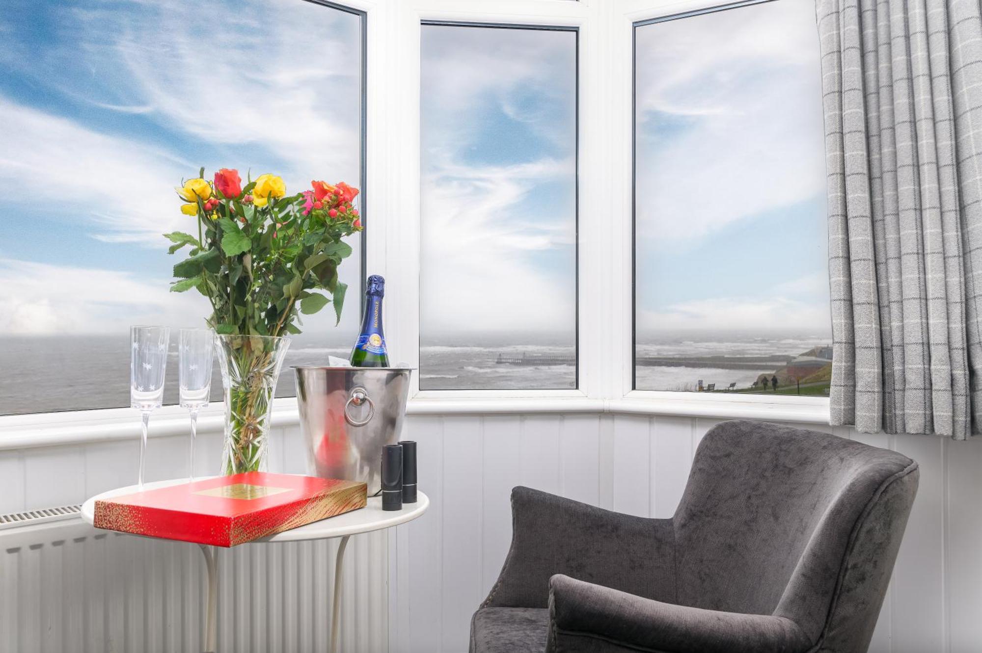 The Wheeldale Hotel Уитби Екстериор снимка